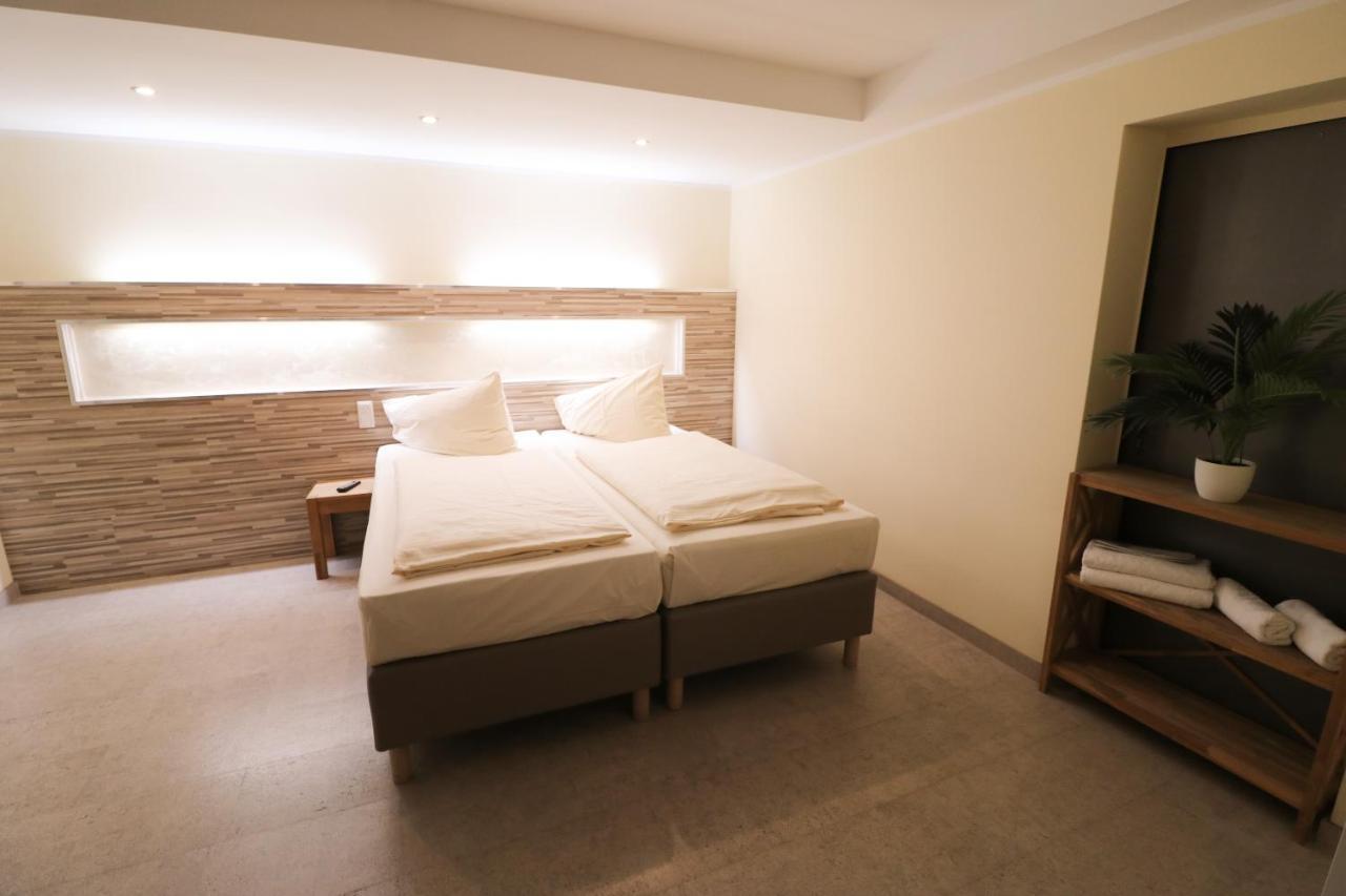 Petul Apart Hotel Ernestine เอสเซน ภายนอก รูปภาพ