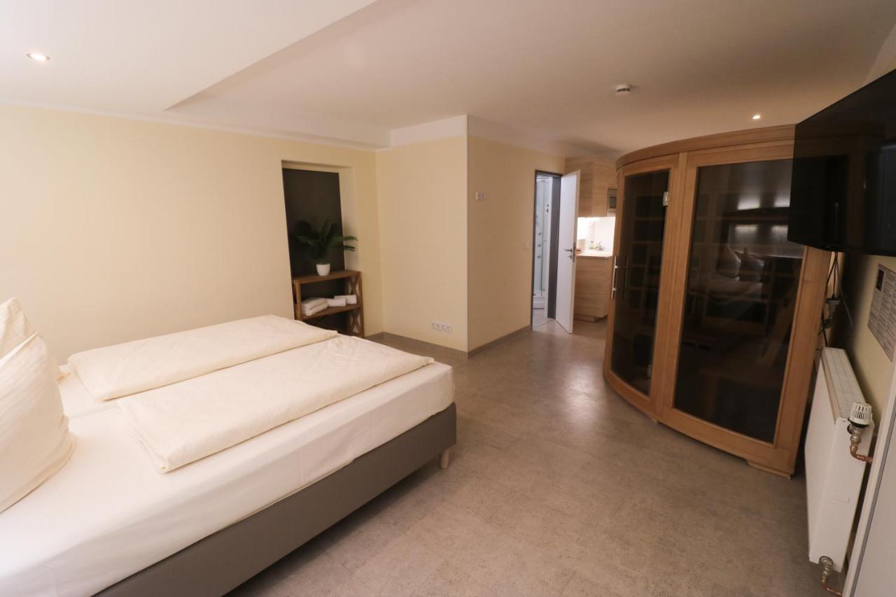 Petul Apart Hotel Ernestine เอสเซน ภายนอก รูปภาพ