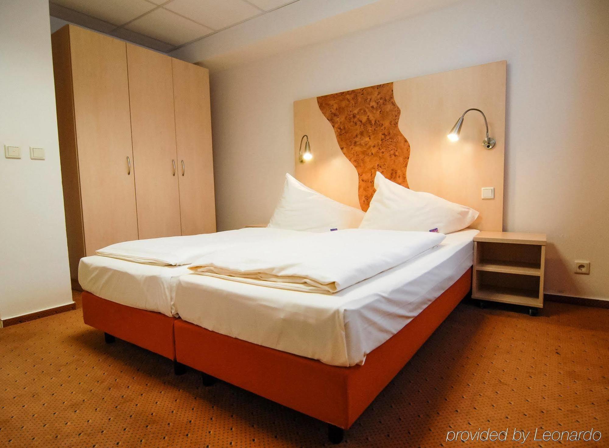 Petul Apart Hotel Ernestine เอสเซน ภายนอก รูปภาพ